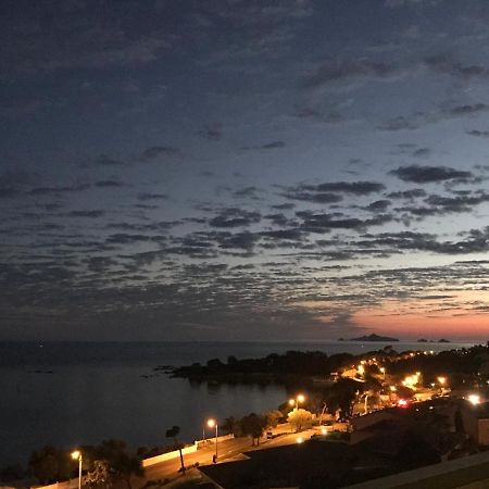 Superbe appartement T2 Vue magnifique Sanguinaires à 50m de la plage Ajaccio  Exterior foto