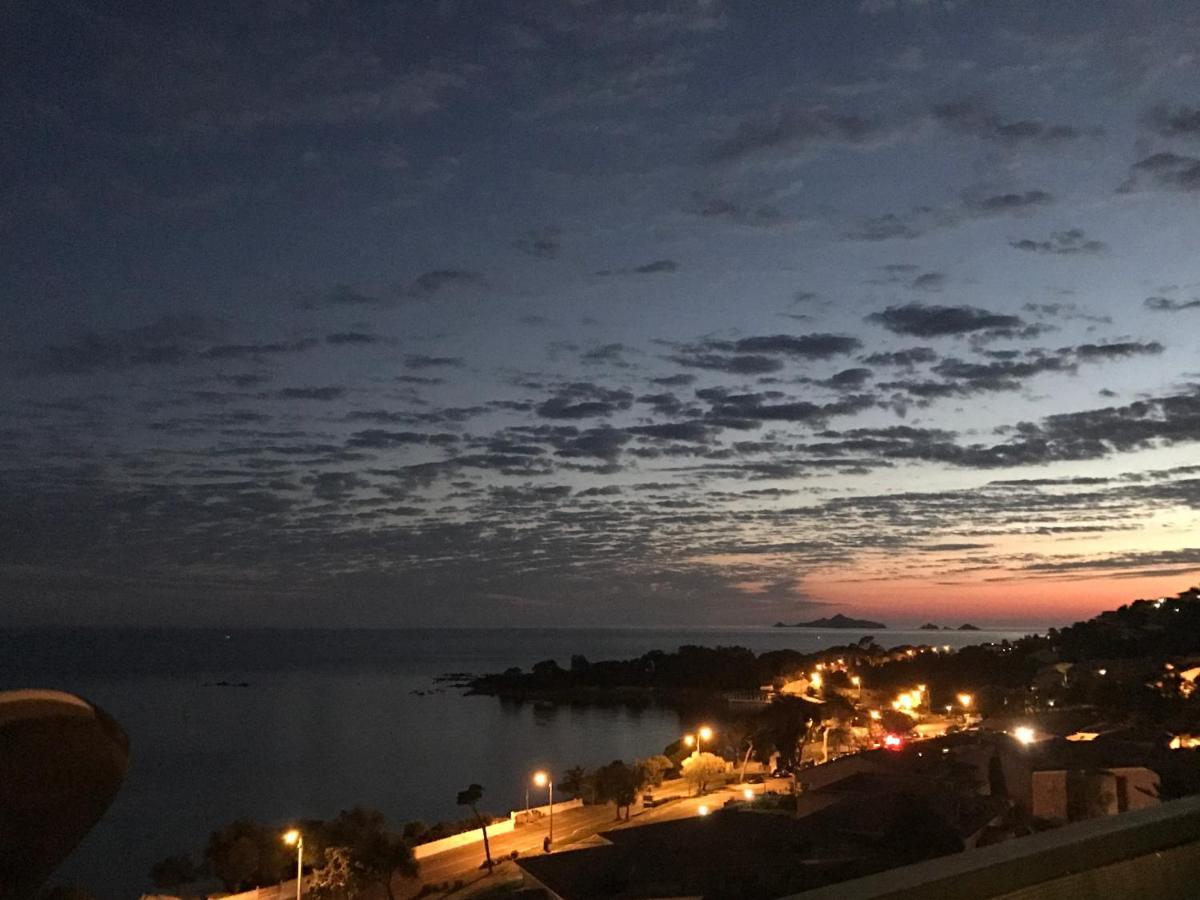Superbe appartement T2 Vue magnifique Sanguinaires à 50m de la plage Ajaccio  Exterior foto