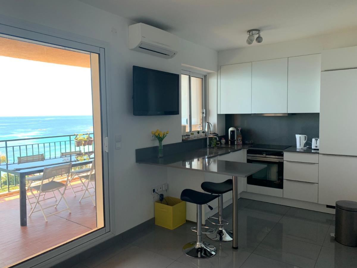 Superbe appartement T2 Vue magnifique Sanguinaires à 50m de la plage Ajaccio  Exterior foto